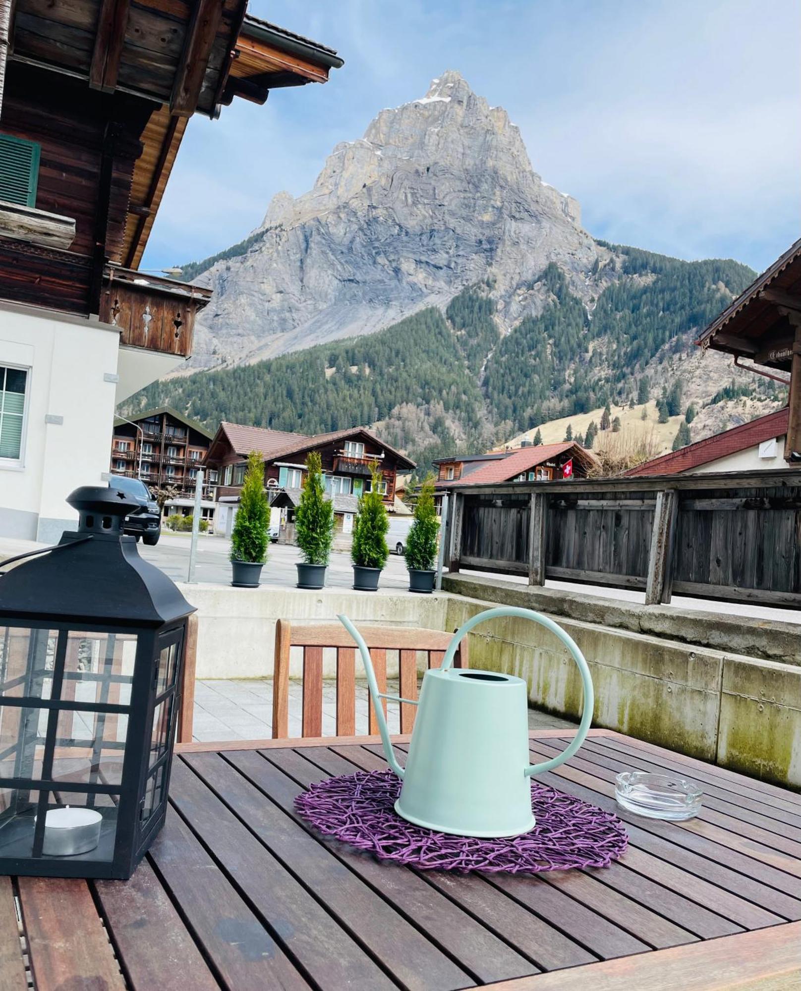 Charming, Well-equipped Alpine Apartment Kandersteg
