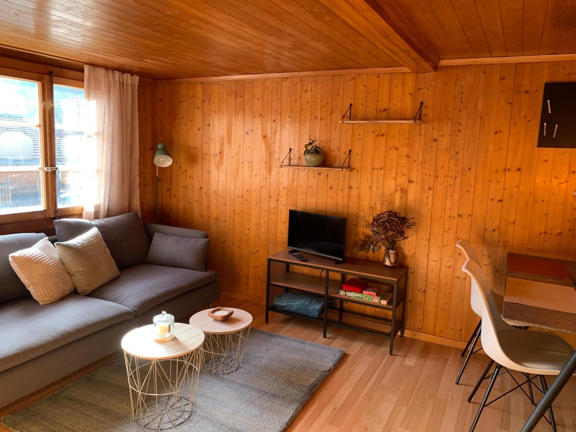 Apartment Charming, Well-equipped Alpine
